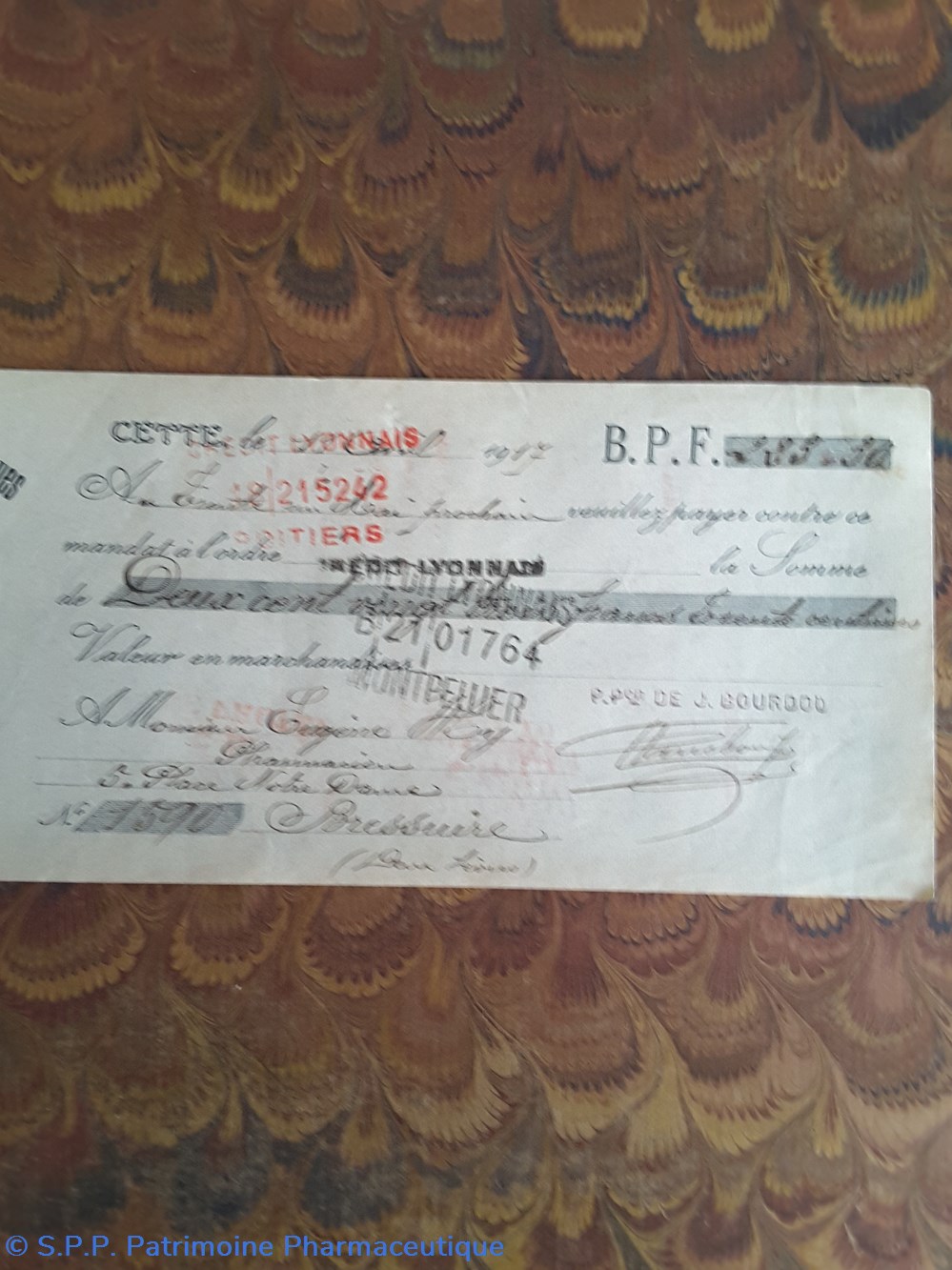 documents anciens lettre de change sie des vins pharmaceutiques avril 1917