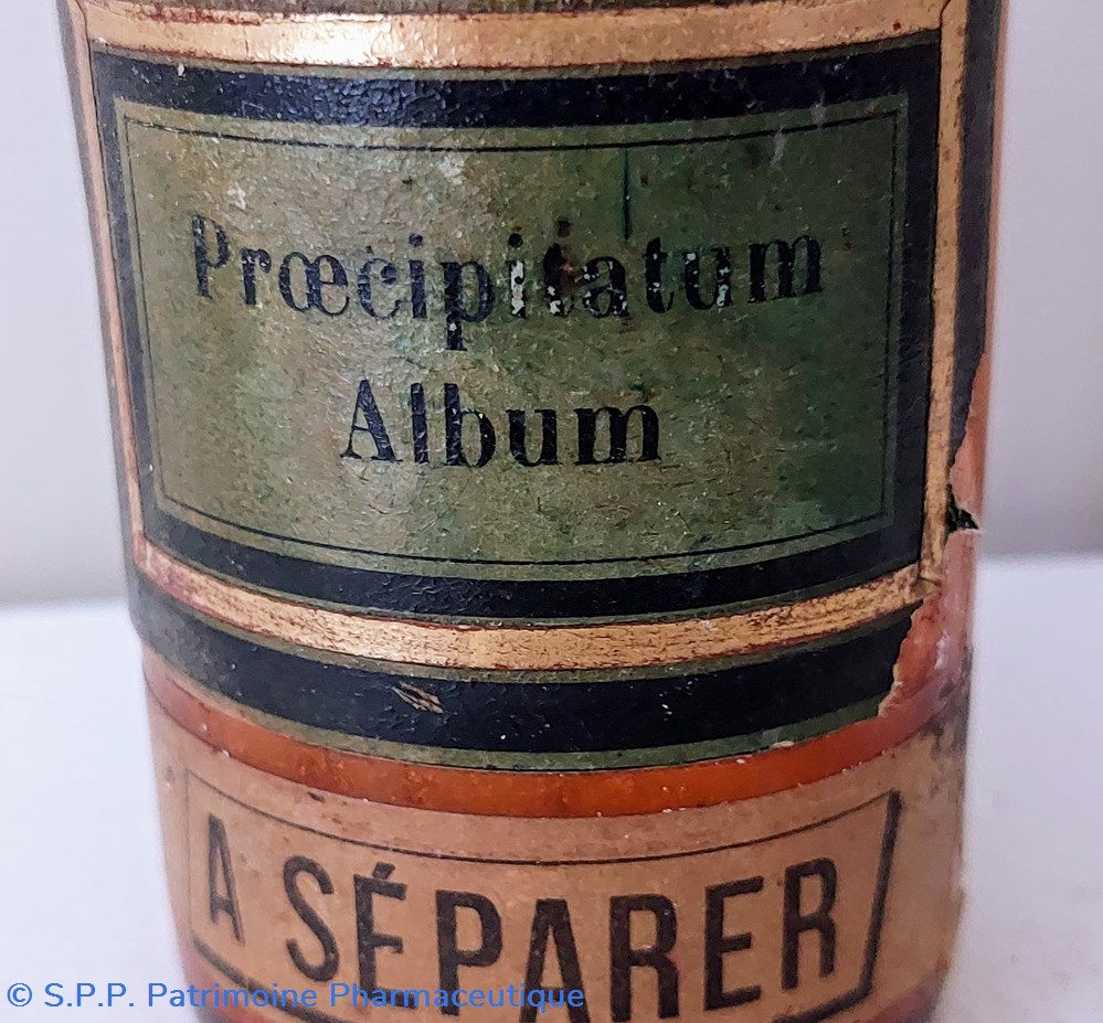 science pharmacie etiquette verte proecipitatum album