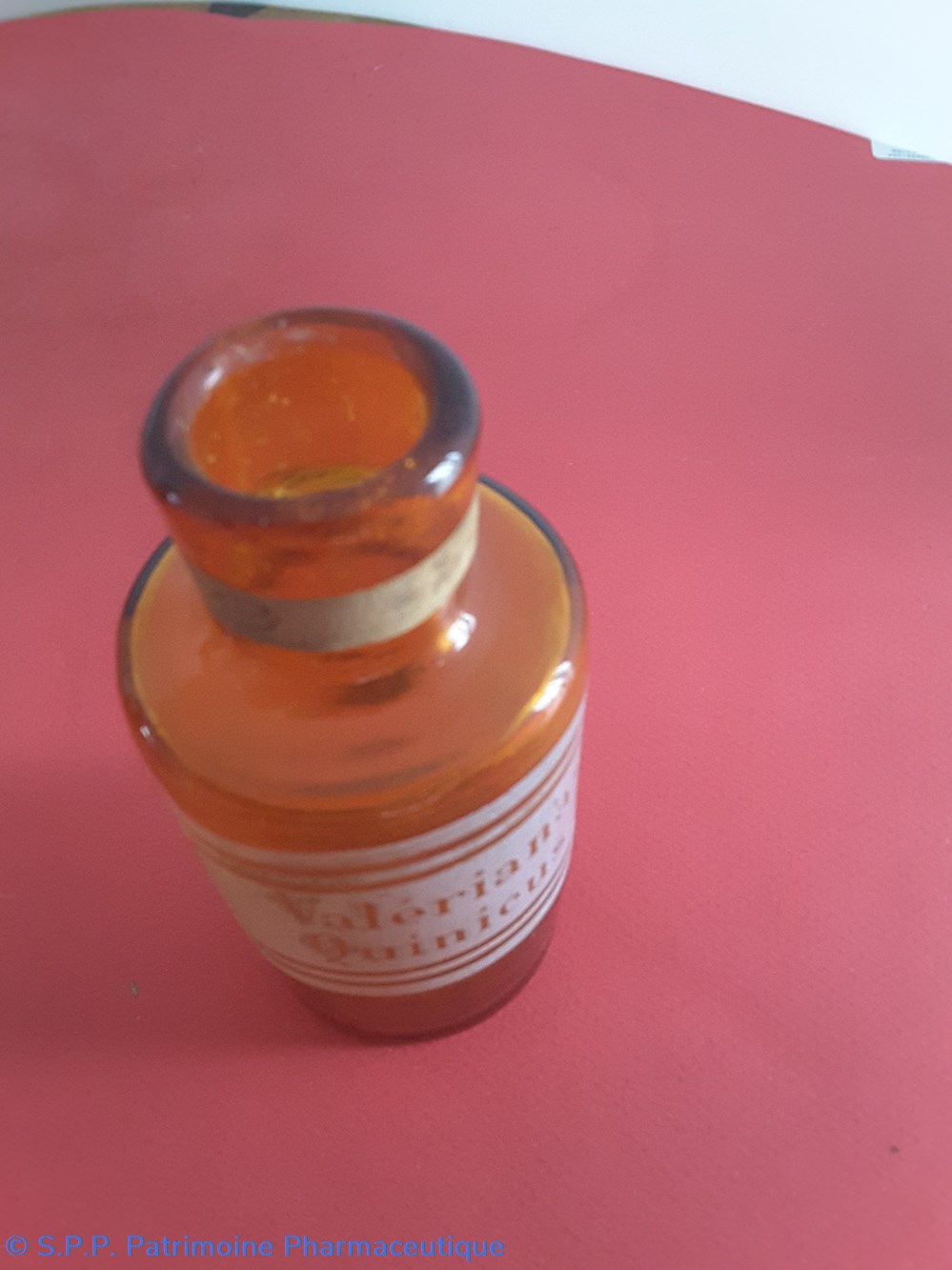 science pharmacie valerianas quinicus
