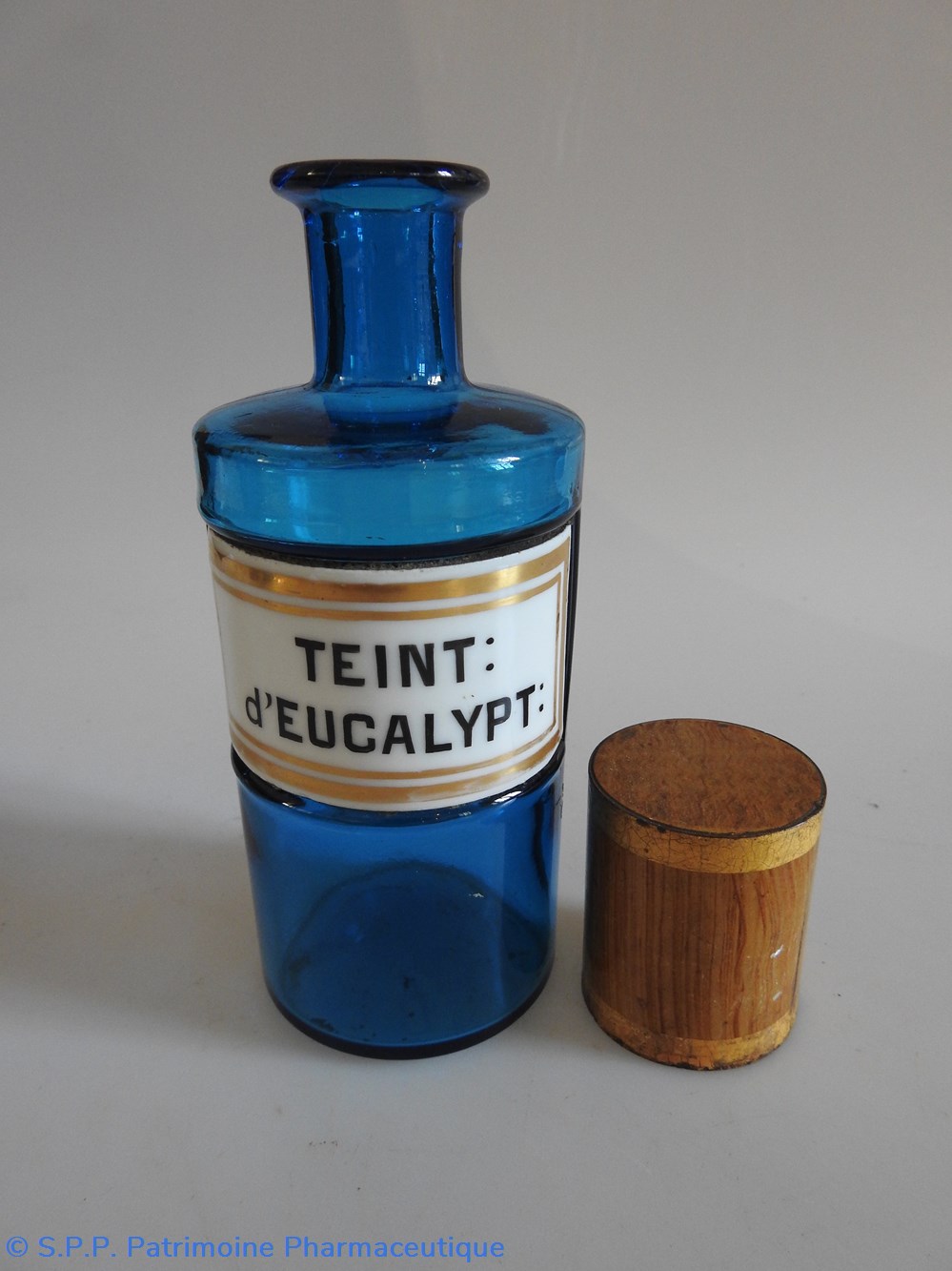 TEINT. d'EUCALYPTUS flacon P.M. 3 science pharmacie teint eucalyptus flacon p m
