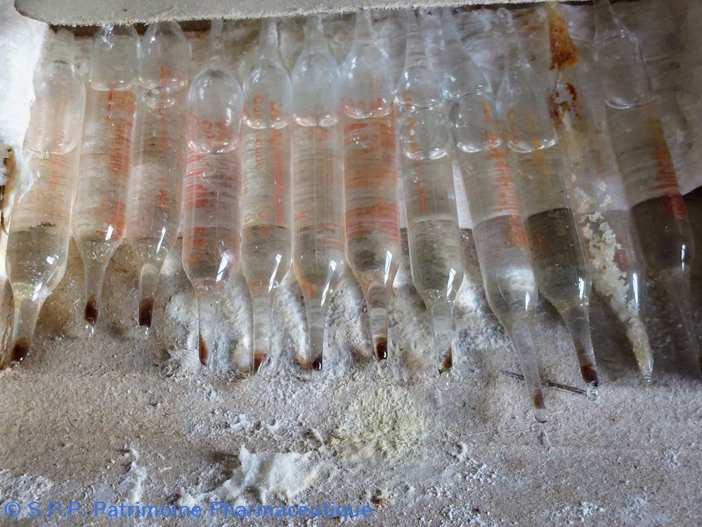 science ampoules sterilisees injections