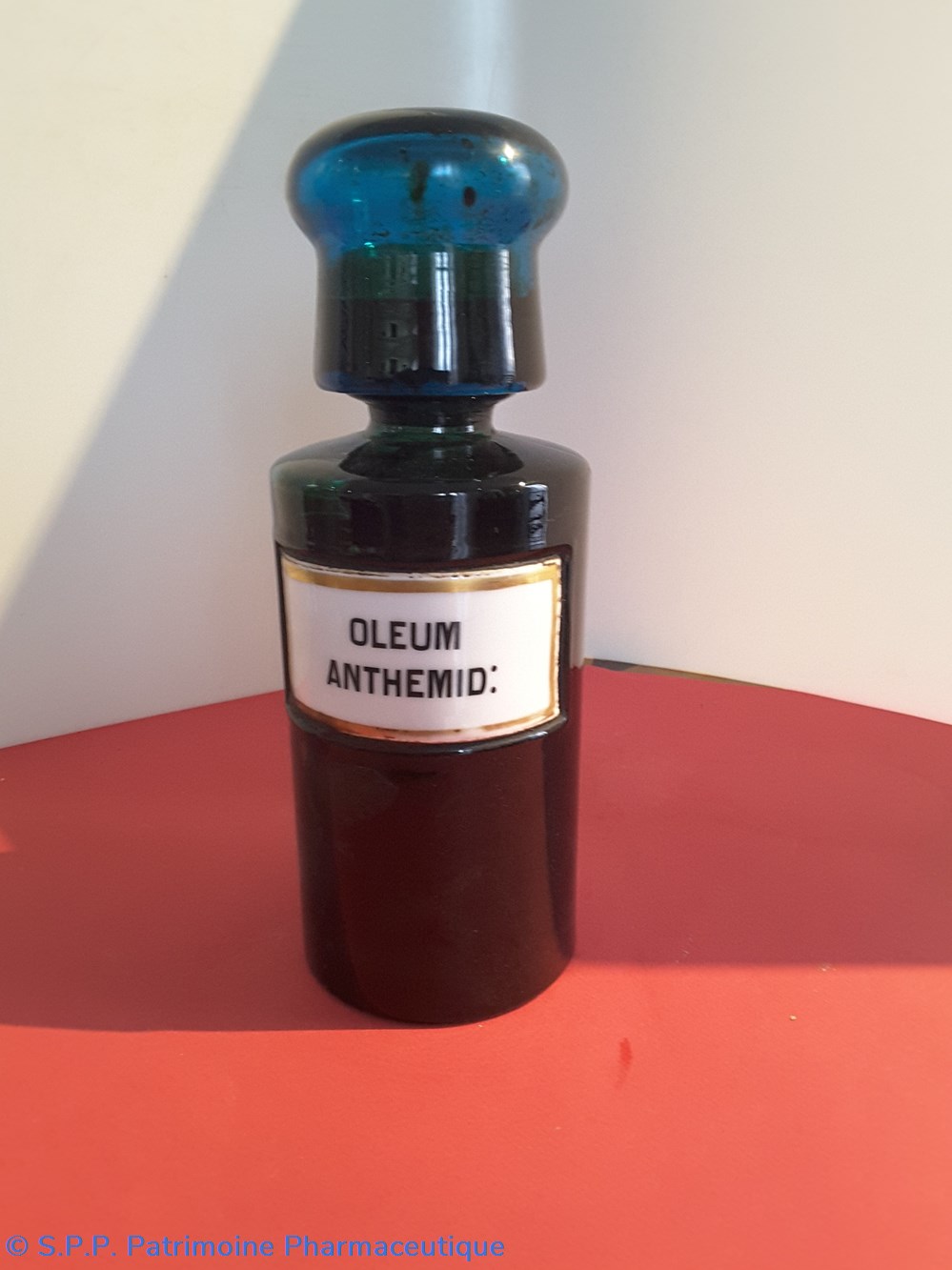 OLEUM ANTHEMID: 2 science pharmacie oleum anthemid