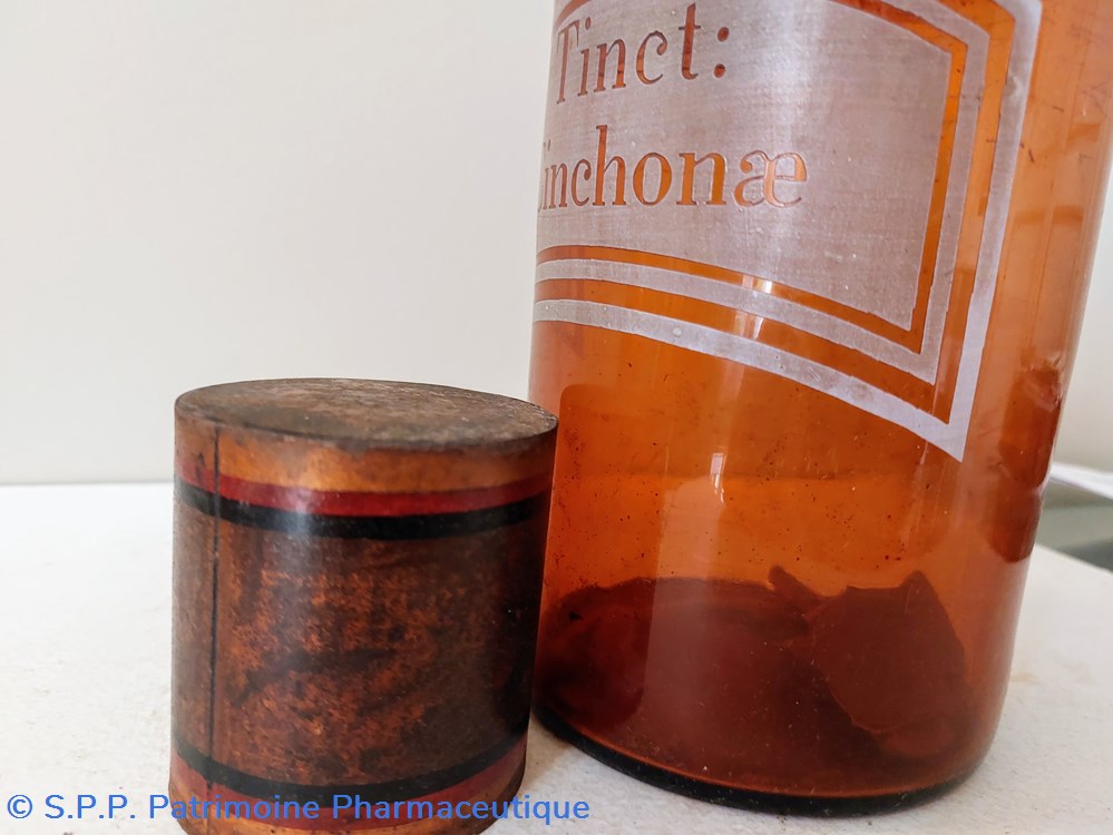 science pharmacie flacon verre ambre tinct cinchonae