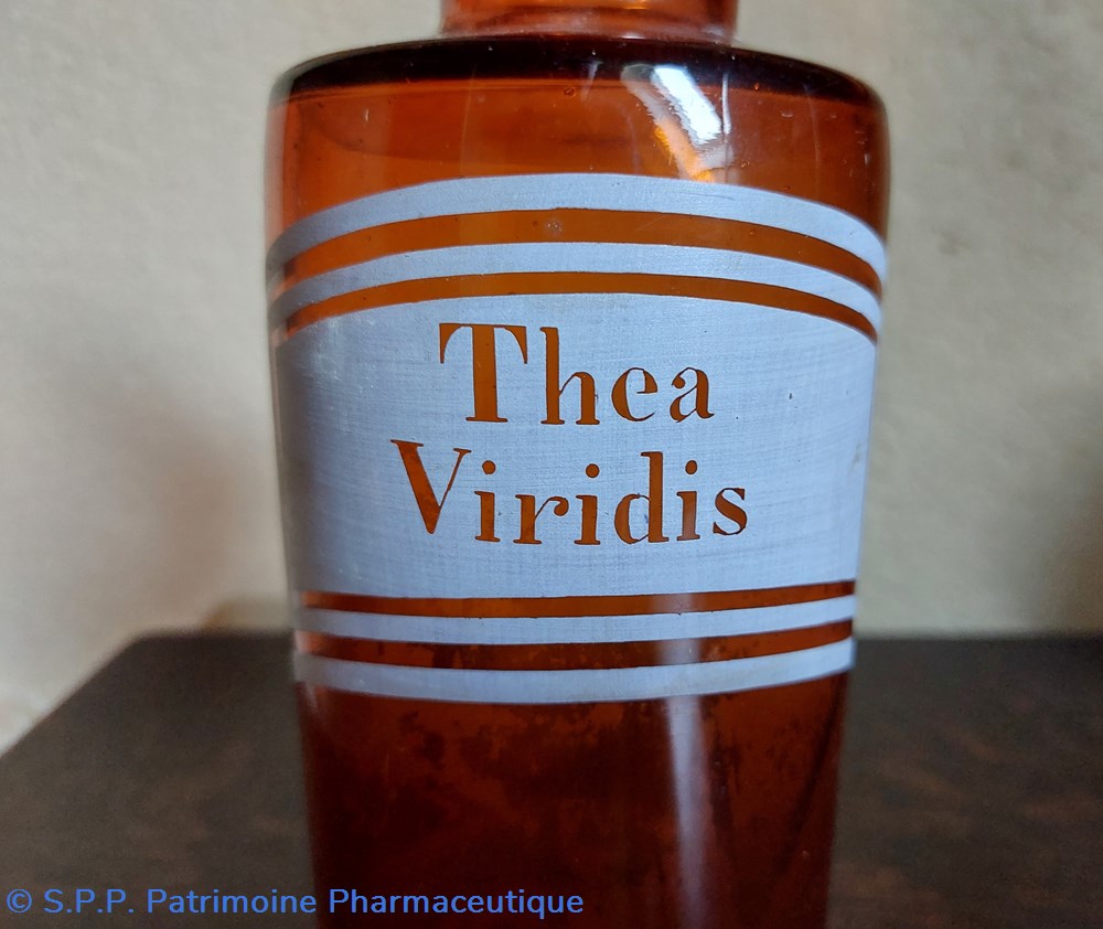SN - Thea Viridis bouteille verre ambré 3 science pharmacie sn thea viridis bouteille verre ambre