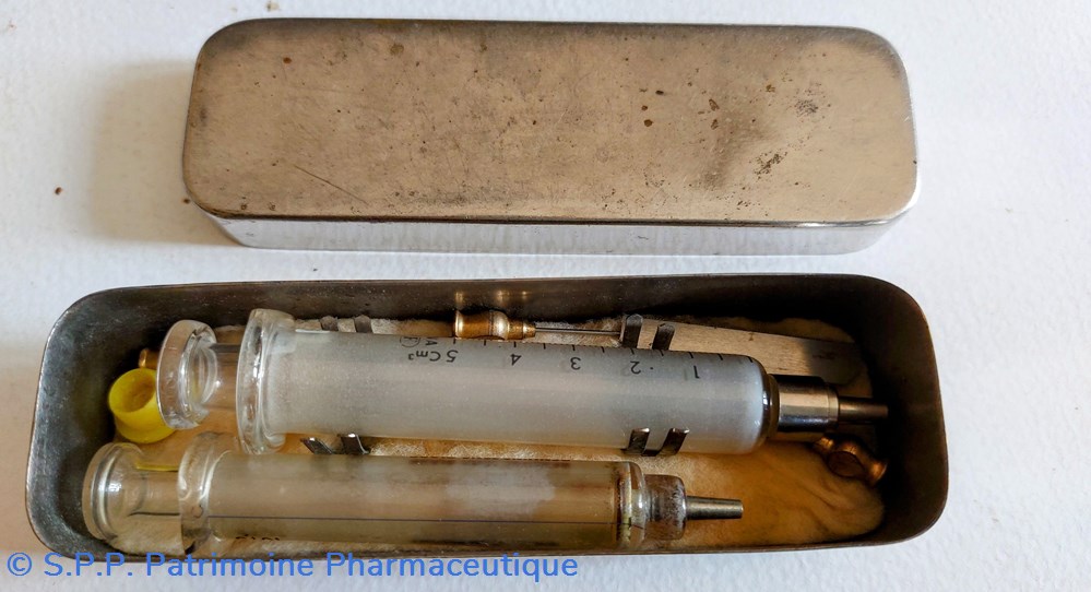Seringues Kit de 2 seringues en verre 3 et 5 cc science pharmacie seringues kit de 2 seringues en verre 3 et 5 cc