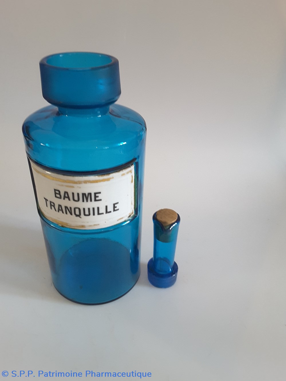 science pharmacie baume tranquille pot verseur
