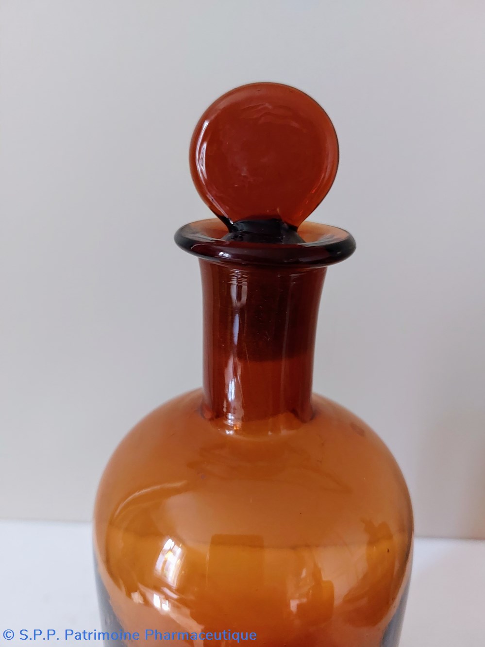 Flacon (1) 25 cm verre ambré 2 science pharmacie flacon 1 25 cm verre ambre