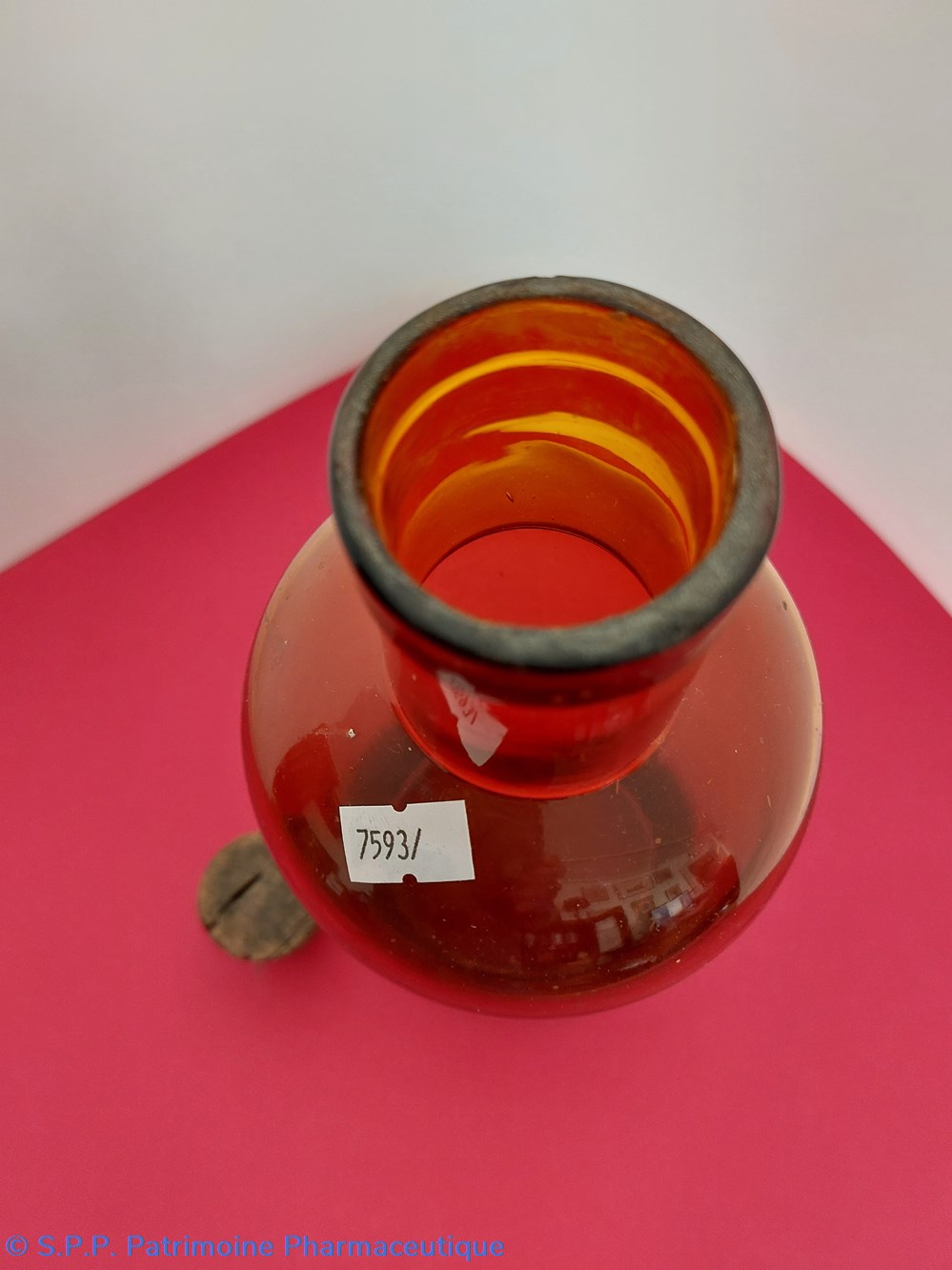 Bouteille verre ambré - Borate de Sodium officinal (pulvérisé) 3 science pharmacie bouteille verre ambre borate de sodium officinal pulverise