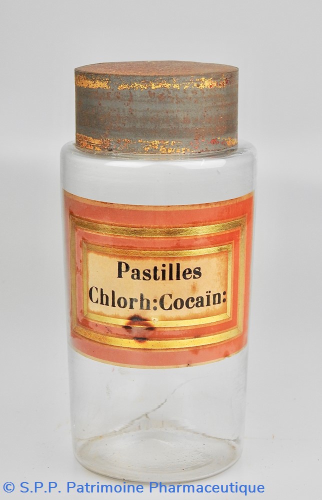 Flacon en verre petit modèle Pharmacie RAVASSE science flacon en verre petit modele pharmacie ravasse