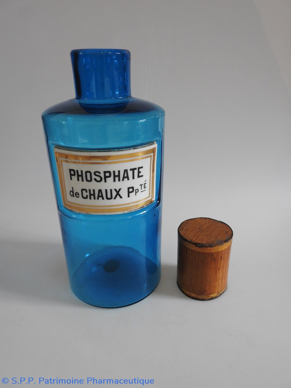 PHOSPHATE de CHAUX flacon G.M. 2 science pharmacie phosphate de chaux flacon g m