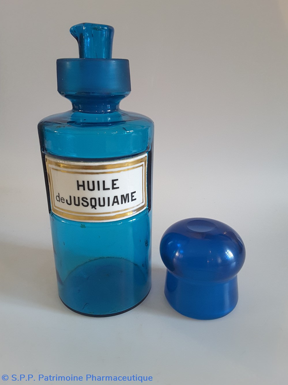 science pharmacie huile de jusquiame pot verseur
