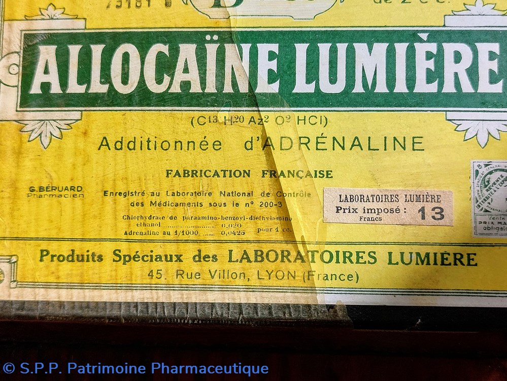 ALLOCAÏNE LUMIÈRE B à 2% 6 Ampoules 2 cc 4 science pharmacie allocaine lumiere b a 2 6 ampoules 2 cc