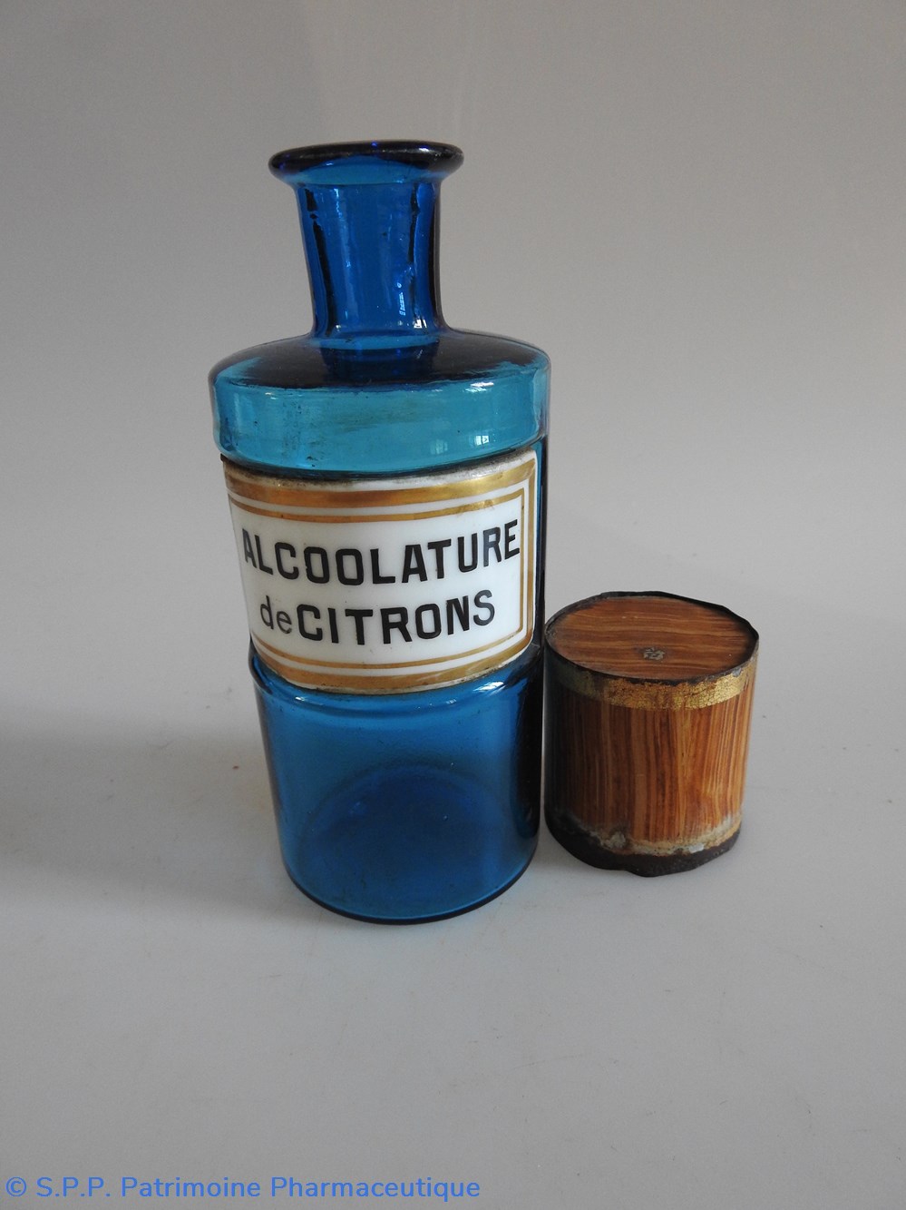 science pharmacie alcoolature de citrons flacon p m