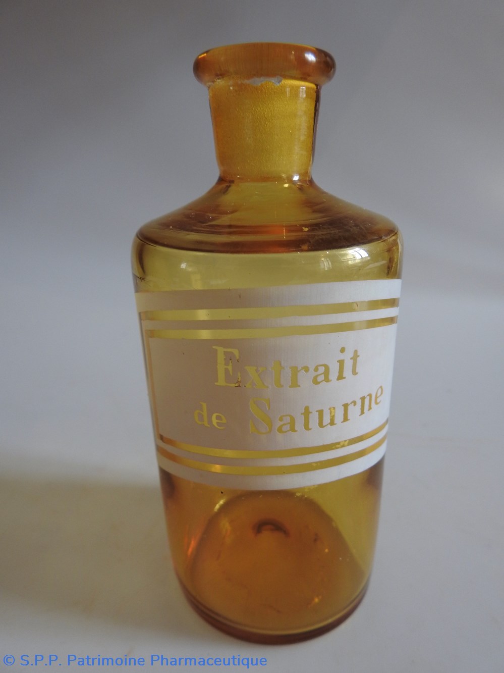 Extrait de Saturne science pharmacie extrait de saturne