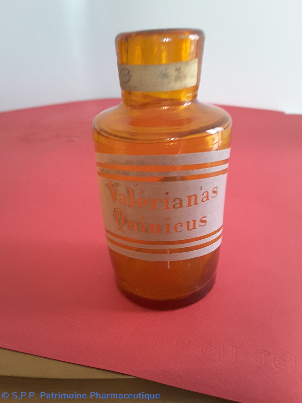 science pharmacie valerianas quinicus