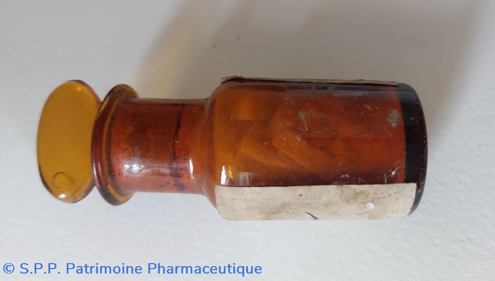 Iodure de Lithium Flacon de verre ambré avec bouchon 2 science pharmacie iodure de lithium flacon de verre ambre avec bouchon