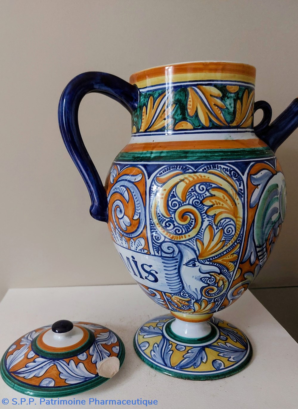 science pharmacie chevrette s pomis faience plolychrome geo martel a desvres debut xx