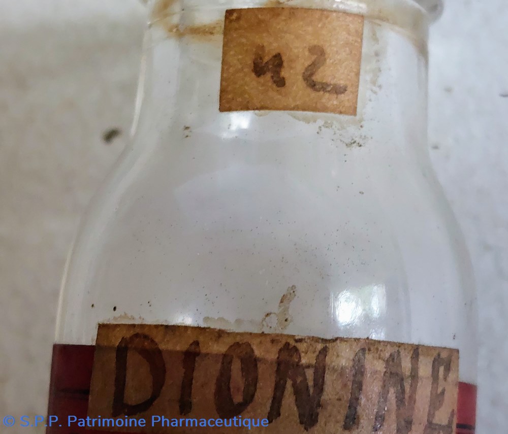 Chlorhydrate d'Ethylmorphine - DIONINE Flacon 15 g 3 science pharmacie chlorhydrate ethylmorphine dionine flacon 15 g