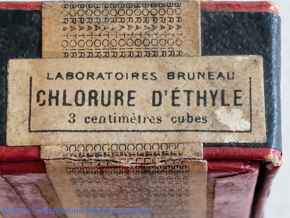 CHLORURE D'ÉTHYLE 2 ampoules 3 CC. 6 science pharmacie chlorure ethyle 2 ampoules 3 cc