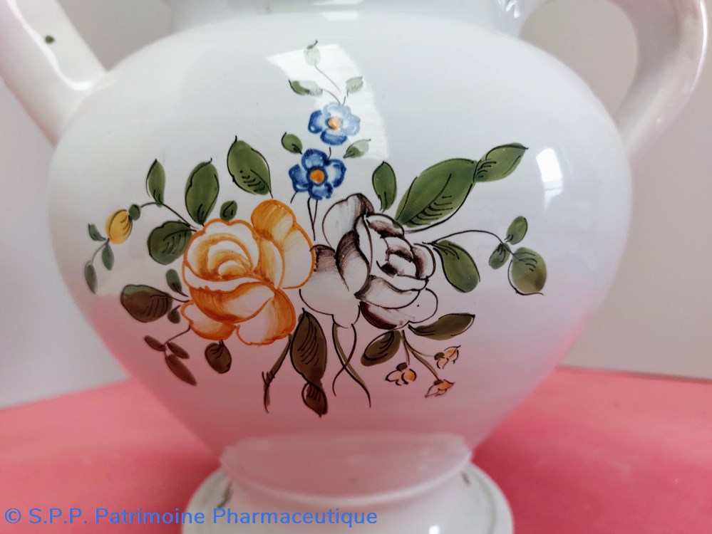 CHEVRETTE Décor bouquet de 2 roses 6 science pharmacie chevrette decor bouquet de 2 roses