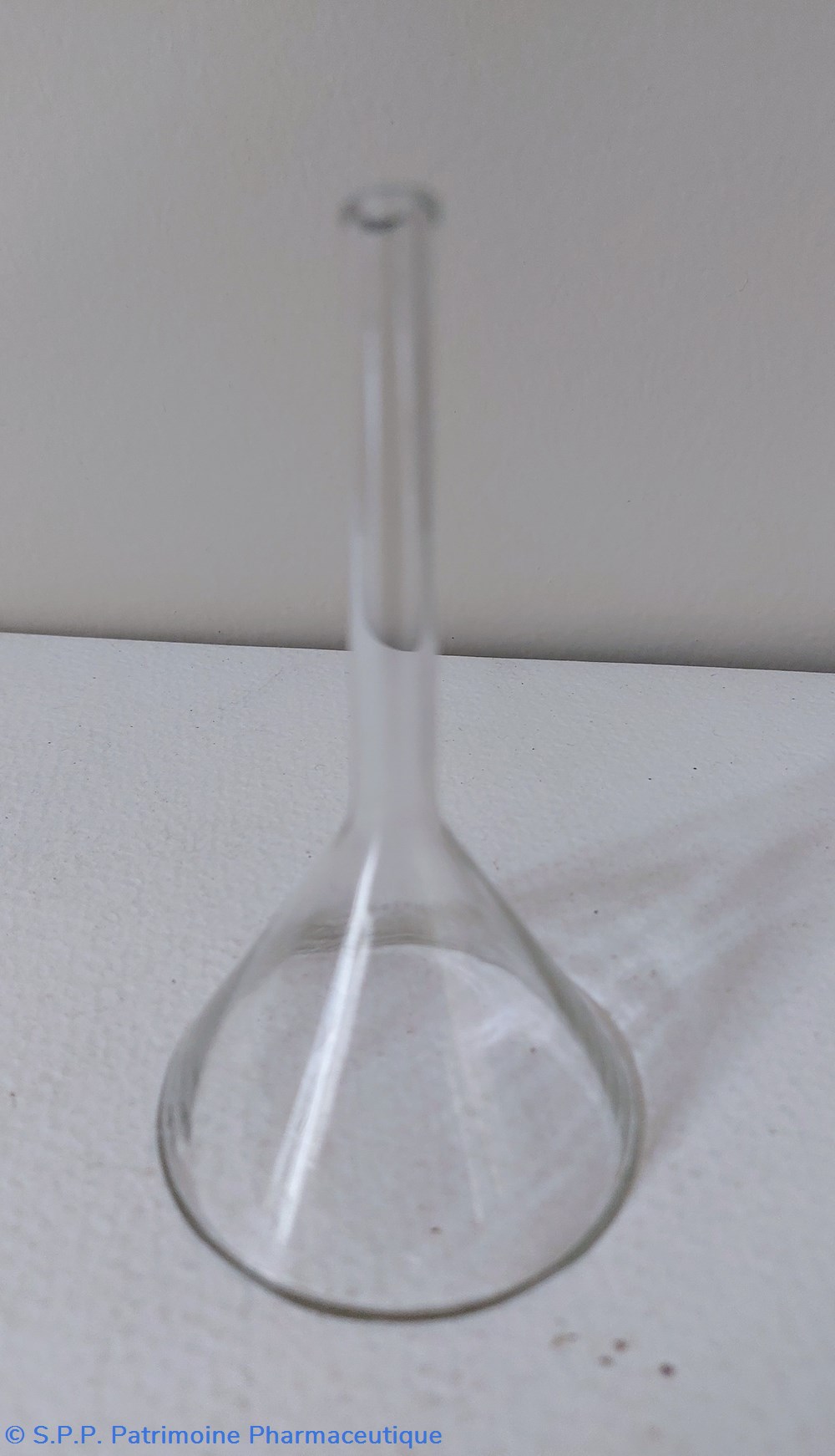 science entonnoir de pharmacie en verre 11 cm