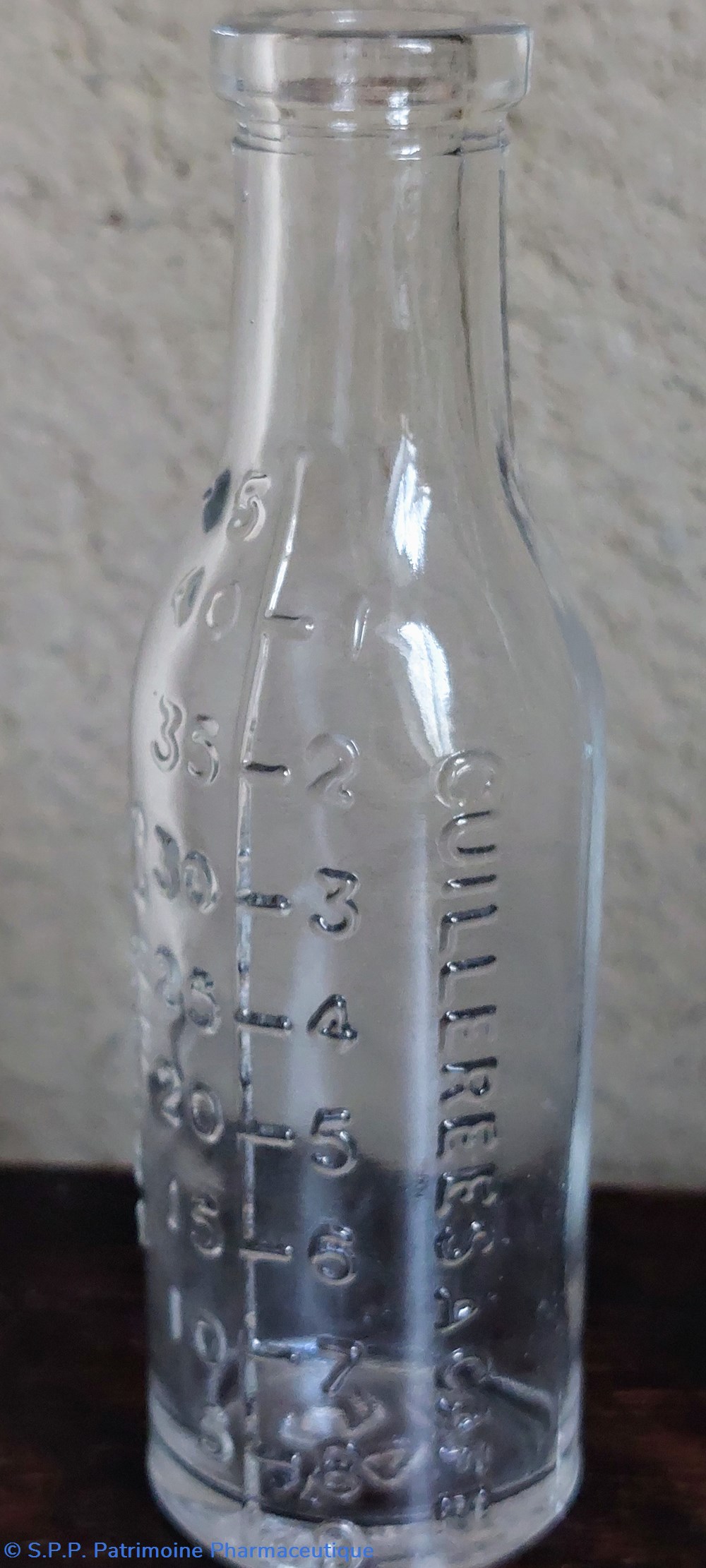 science pharmacie 11 flacon pharmaceutique gradue