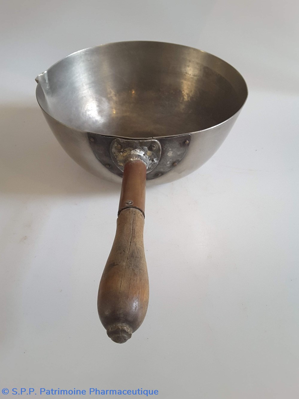 science pharmacie couloire a sirop petit modele