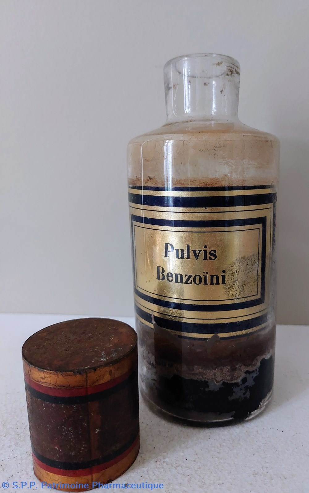 science pharmacie pulvis benzoini