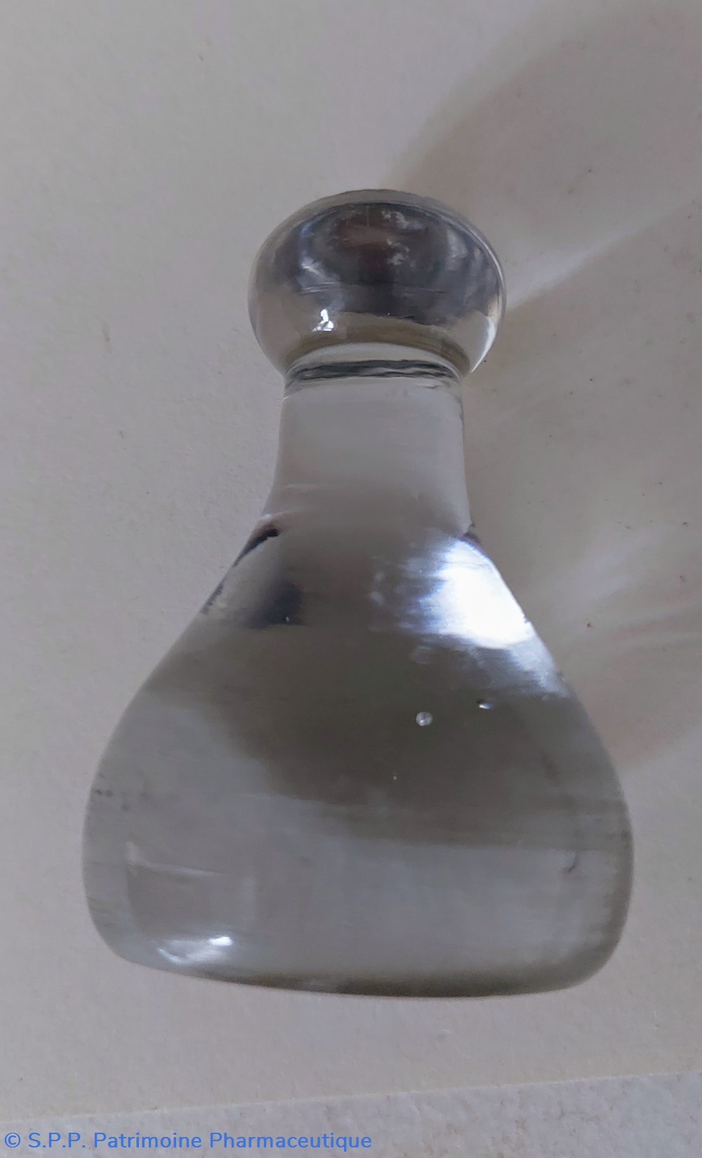 science pharmacie pilon en verre incolore hauteur 7 cm