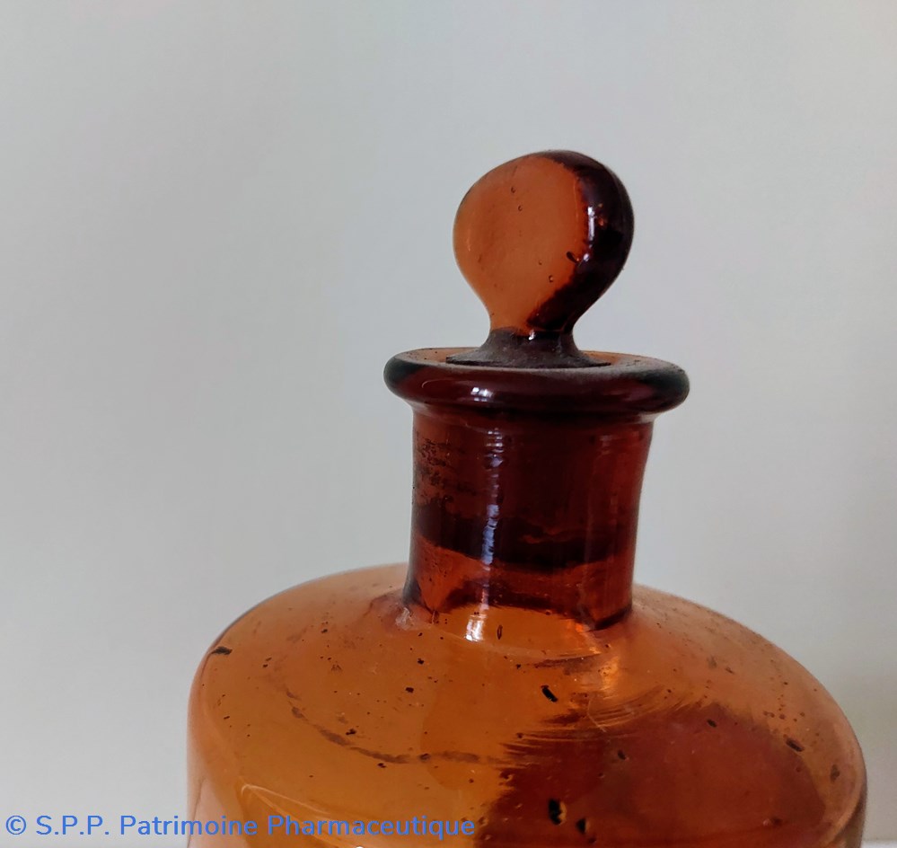 EAU DE RABEL Flacon 17.5 cm 6 science pharmacie eau de rabel flacon 17 5 cm