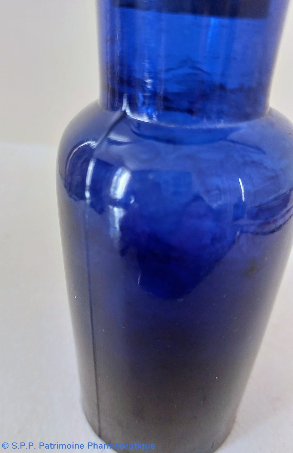science pharmacie bleu petite bouteille bleue h 12 5 cm