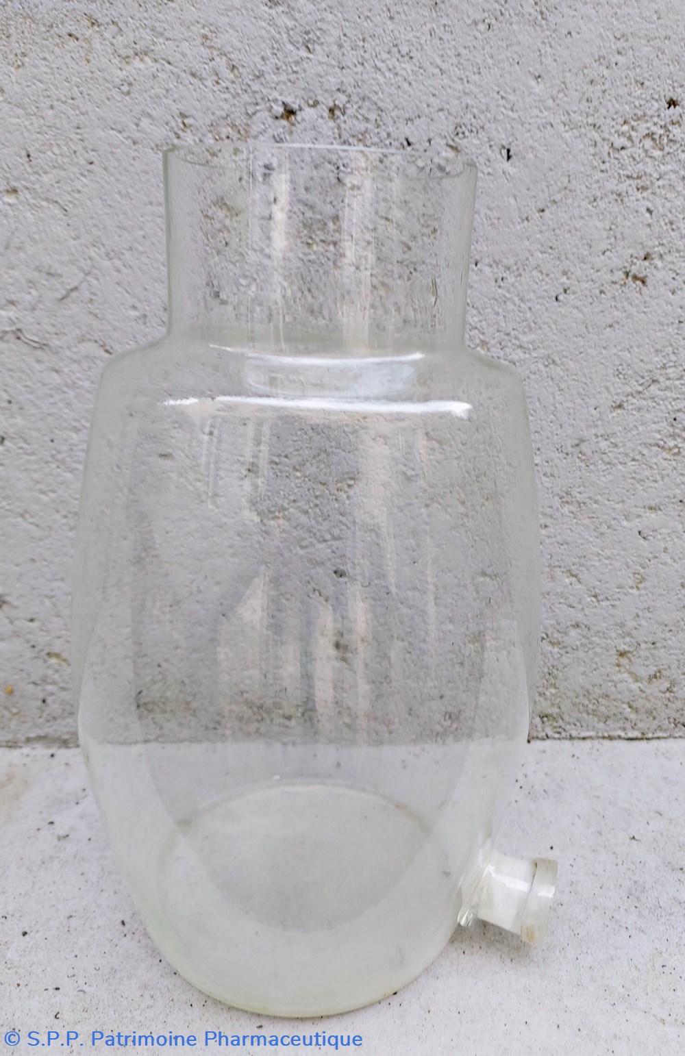science pharmacie 31 grand flacon en verre forme tonneau