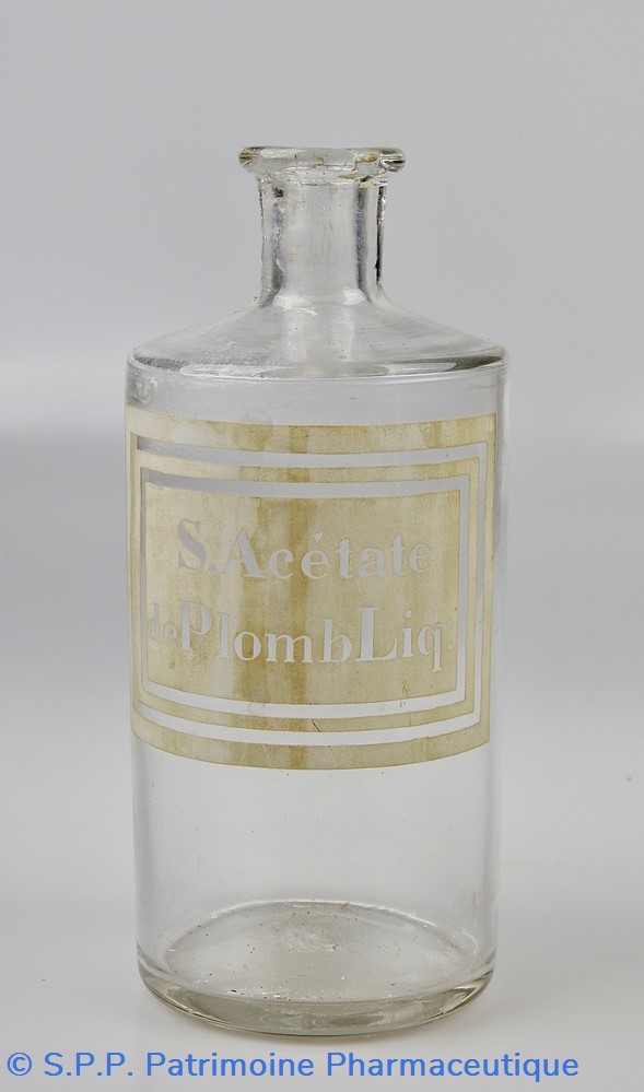 Flacon en verre petit modèle étiquette blanche sans couvercle Pharmacie RAVASSE 3 science flacon en verre petit modele etiquette blanche sans couvercle pharmacie ravasse
