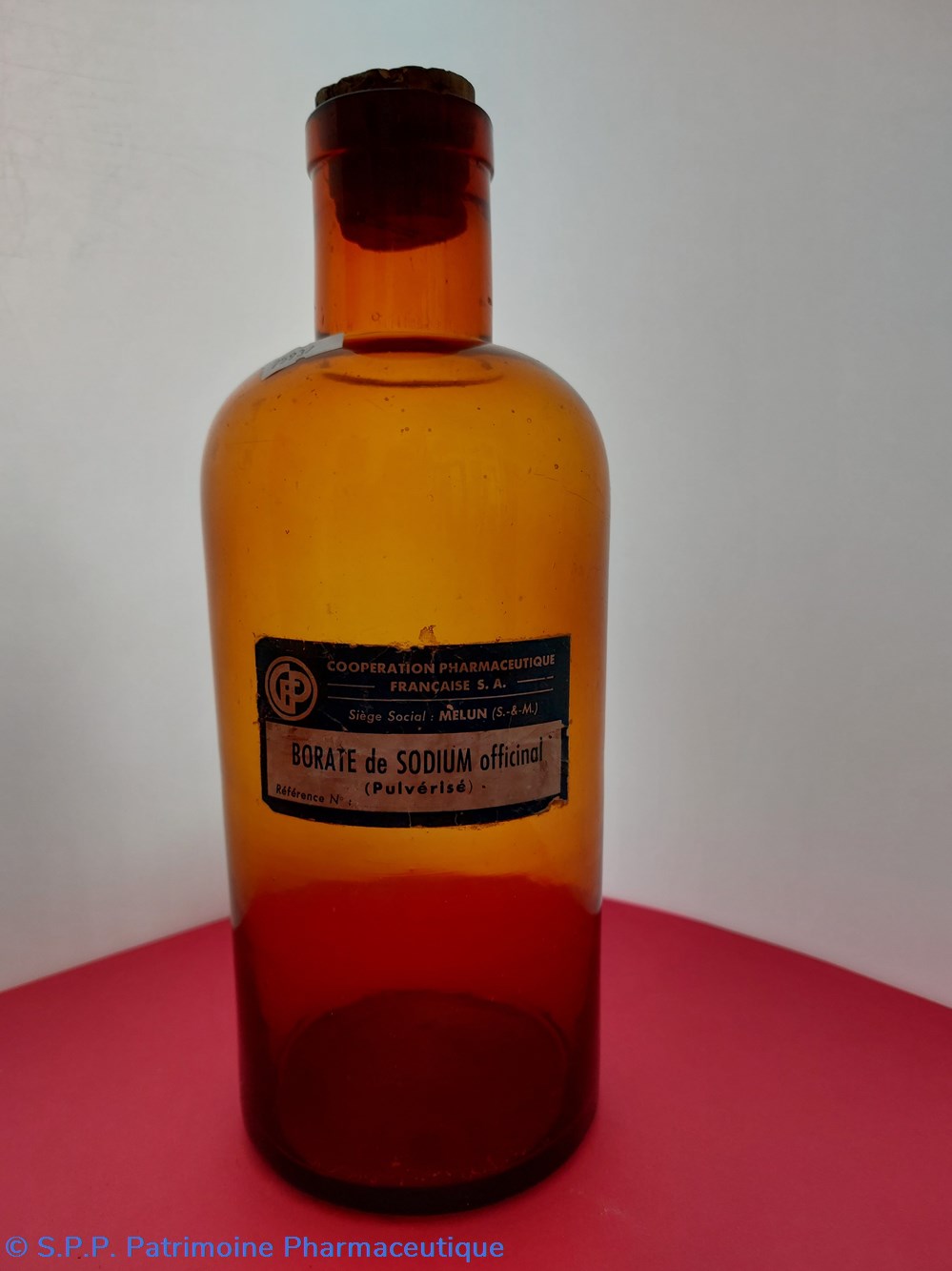Bouteille verre ambré - Borate de Sodium officinal (pulvérisé) 2 science pharmacie bouteille verre ambre borate de sodium officinal pulverise