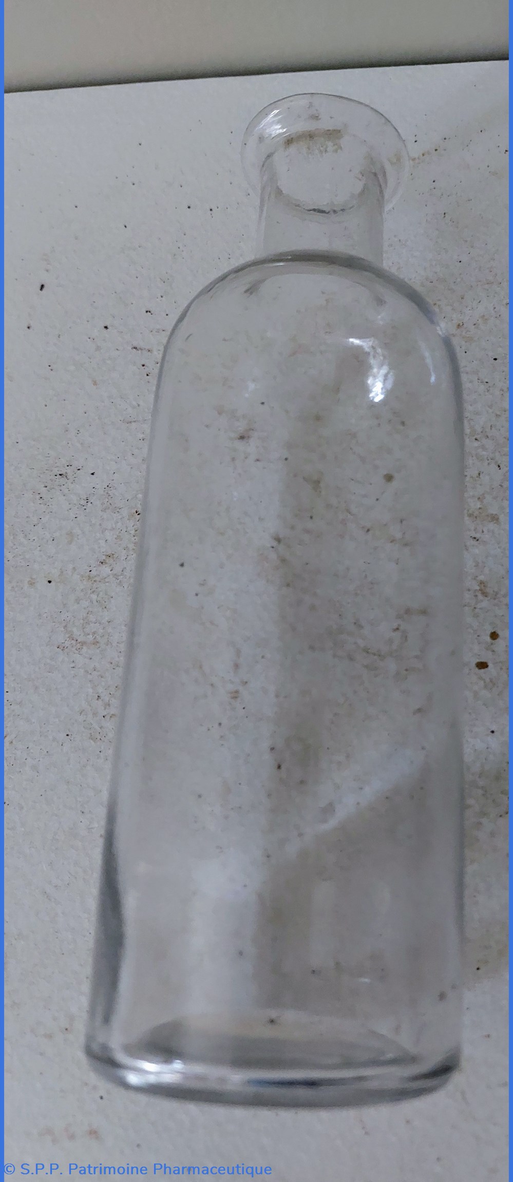 science pharmacie petite bouteille 18 cm
