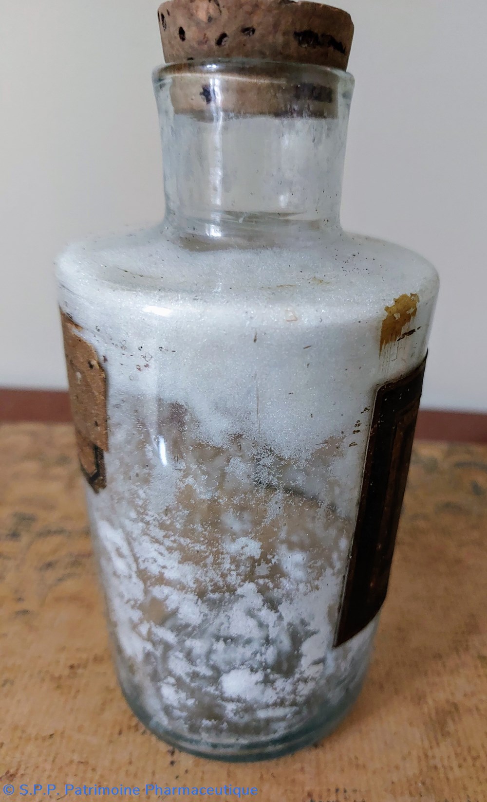Nitras Potassicus - Petit flacon en verre 4 science pharmacie nitras potassicus petit flacon en verre