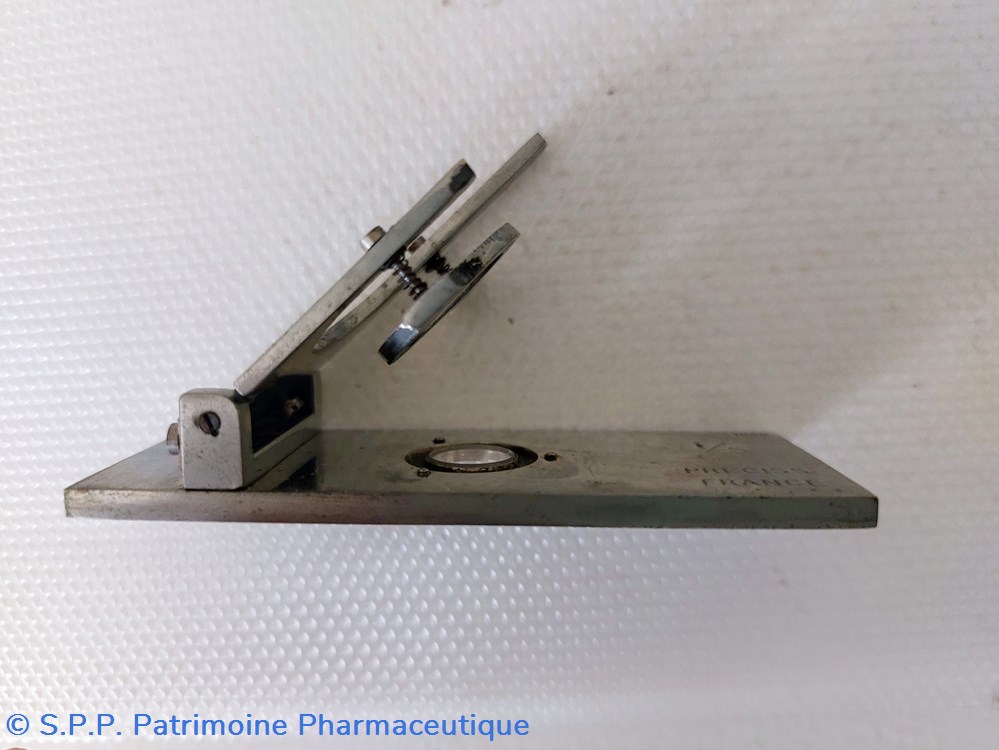 CELLULE MALASSET / Hématimètre Malassez 4 science pharmacie cellule malasset hematimetre malassez