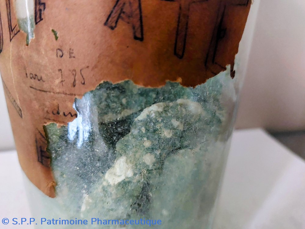 science pharmacie sulfate de fer cristaux