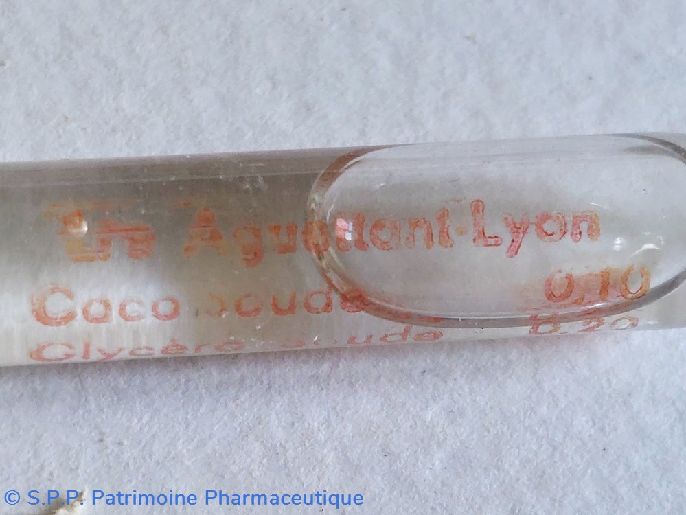 science ampoules sterilisees injections