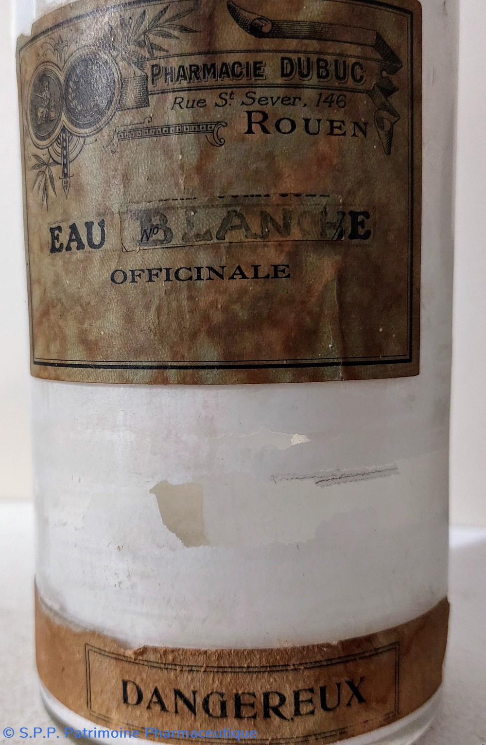 Eau Blanche Officinale 3 science pharmacie eau blanche officinale
