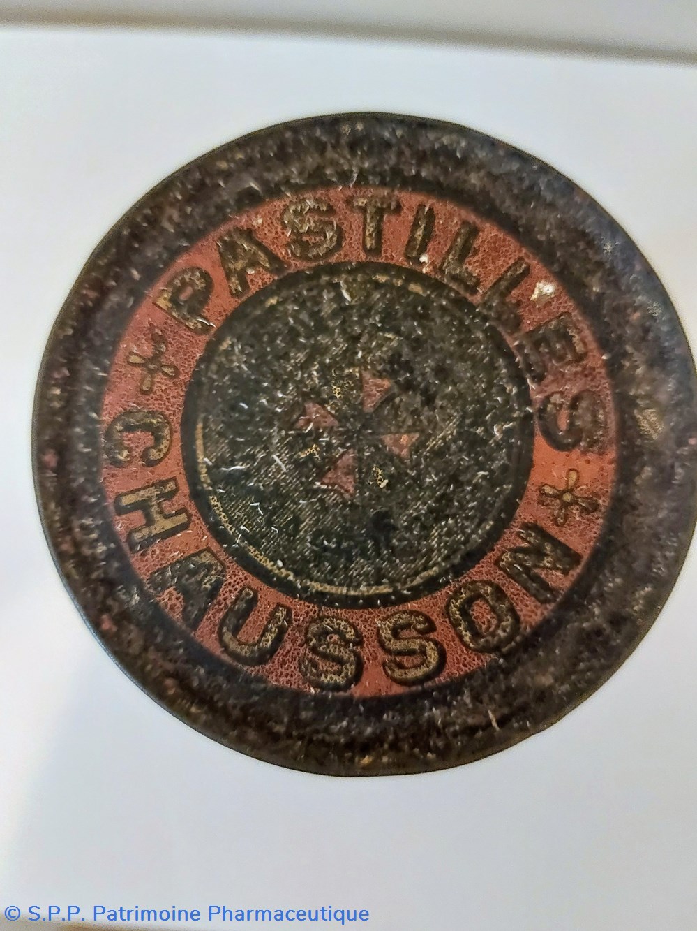 Pastilles CHAUSSON Boîte métallique 2 science pharmacie pastilles chausson boite metallique