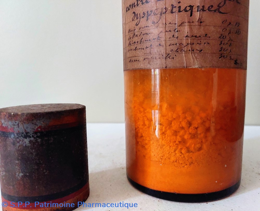 POUDRE FMF Flacon verre ambré 5 science pharmacie poudre fmf flacon verre ambre