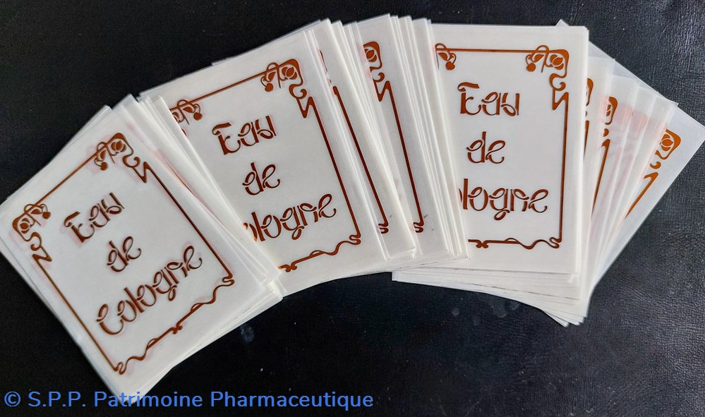 documents anciens eau de cologne etiquettes phie de blois