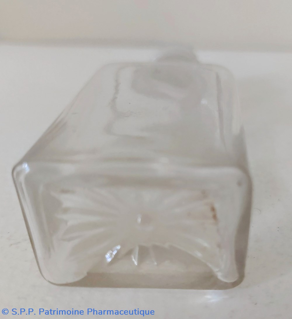Petit flacon en verre / bouchon à l'émeri 2 science pharmacie petit flacon en verre bouchon a emeri
