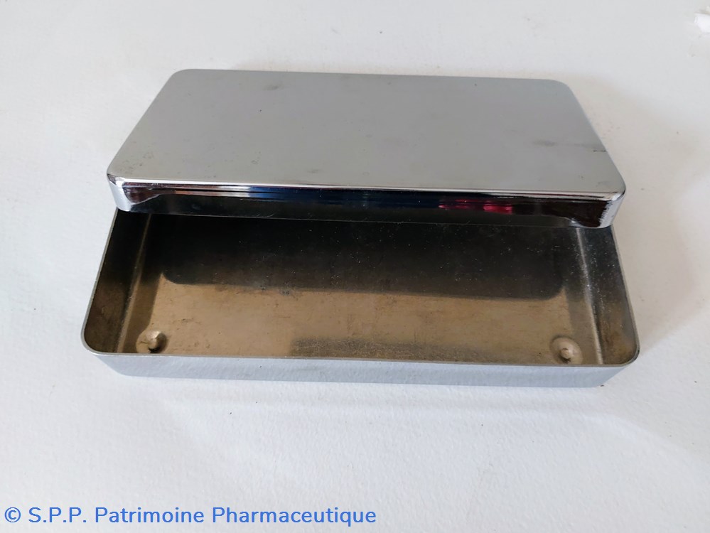science pharmacie boite inox pour materiel de soins