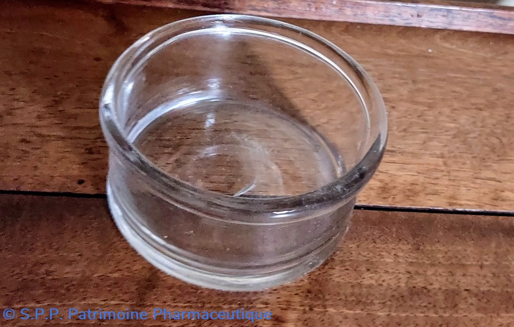 science coupelle de pharmacie en verre hauteur 3 5 cm