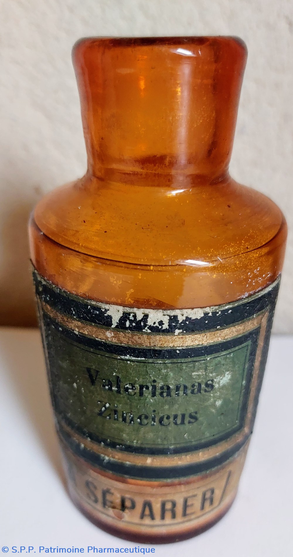 Flacon en verre ambré 11.5 " Valerianus Zincicus" science pharmacie flacon en verre ambre 11 5 valerianus zincicus