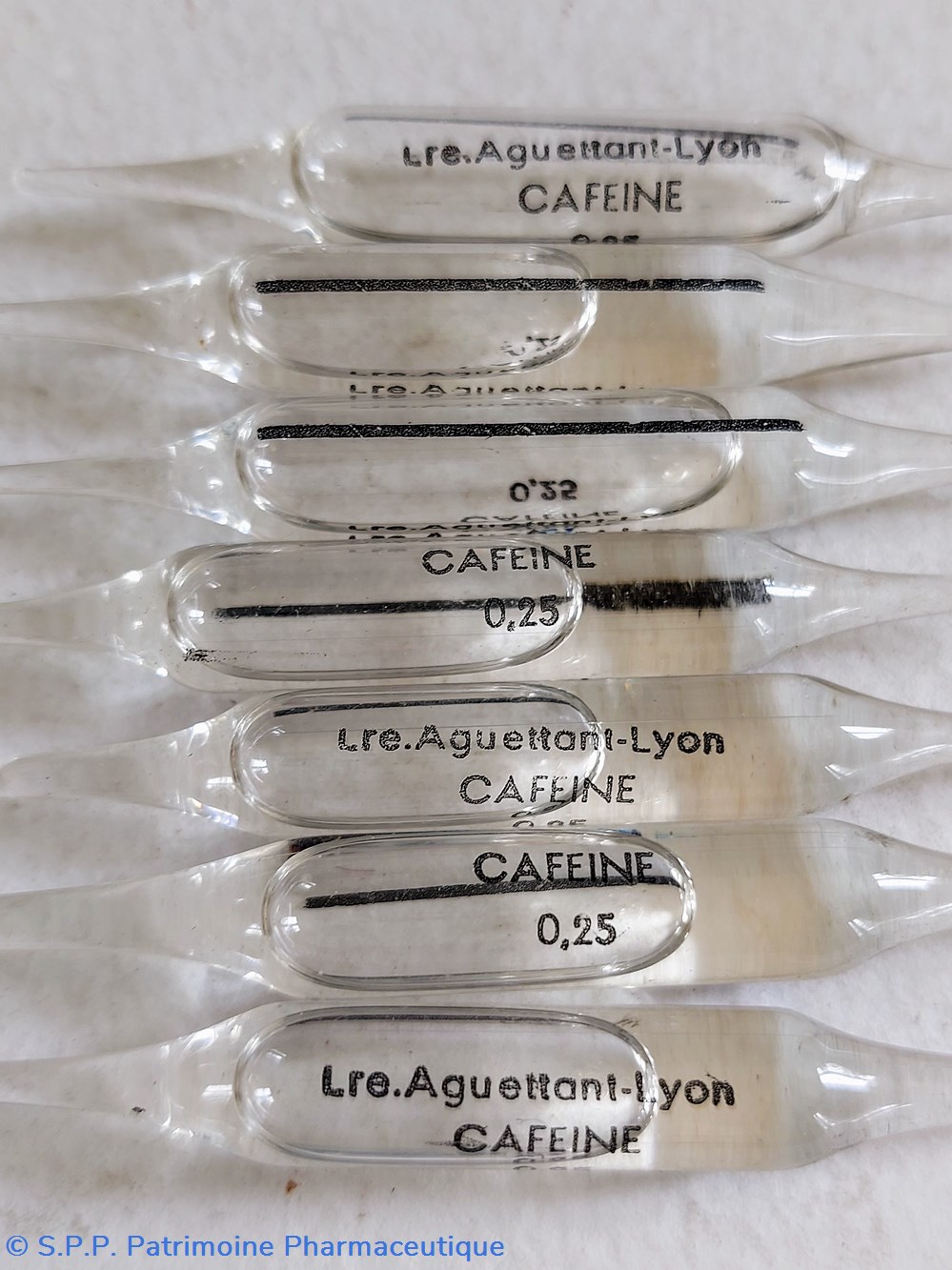 CAFÉINE 100 Ampoules à 0.25 AGUETTANT 5 science pharmacie cafeine 100 ampoules a 0 25 aguettant