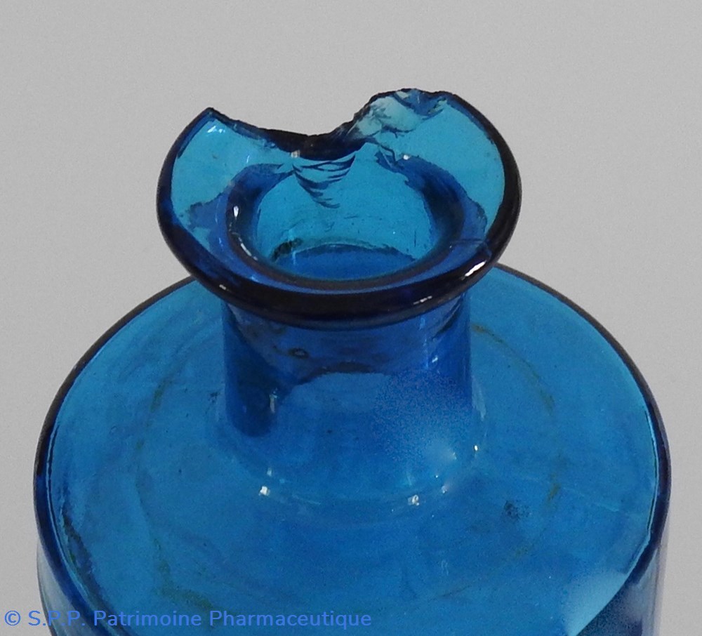 LIQUEUR de GOUDRON flacon P.M. 5 science pharmacie liqueur de goudron flacon p m