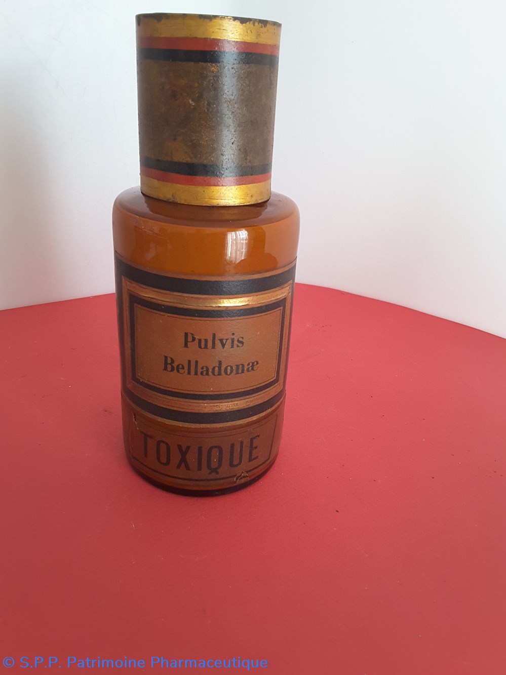 Pulvis Belladonæ ou Pulv: Fol: Bellad: 2 science pharmacie pulvis belladon ou pulv fol bellad